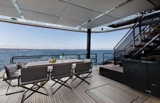 Sunreef 80 Grayone