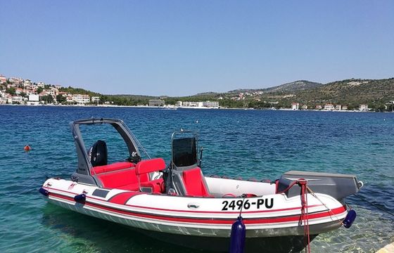Tiger Marine 750 Tiger Marine 750 top line