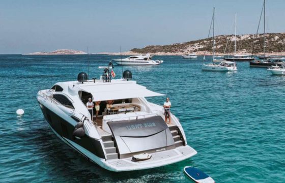 Sunseeker 82 Light Blue