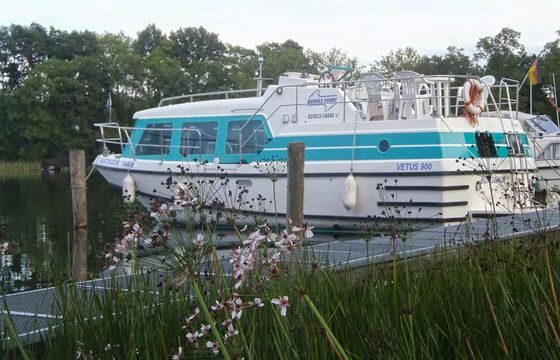 Vetus 900 6