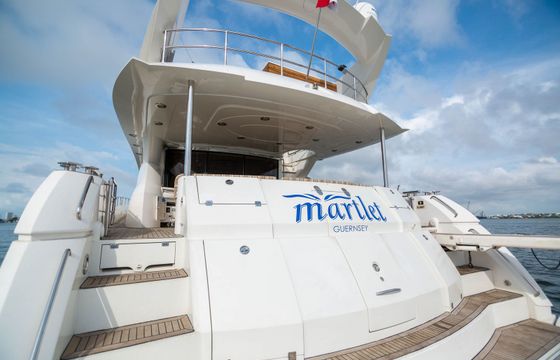 Sunseeker 82 Martlet
