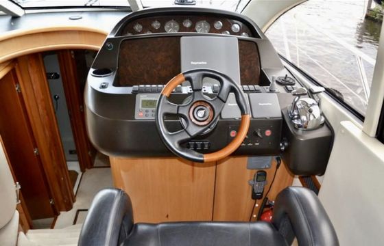 Sunseeker Manhattan 56 Calle Larga