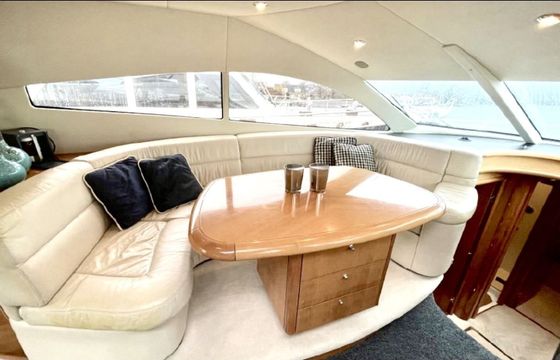 Sunseeker Manhattan 56 Calle Larga