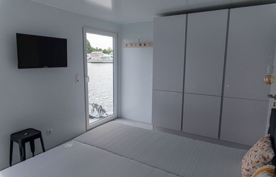 vonAnker Houseboat Koika