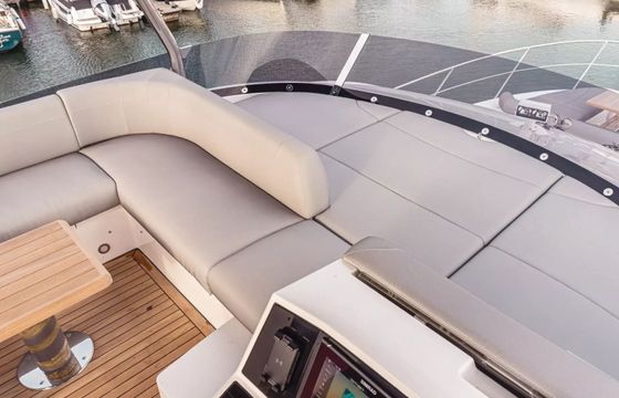 Sunseeker Manhattan 55 Perfection Still