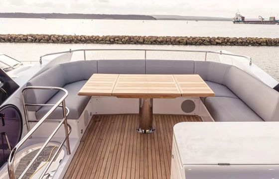 Sunseeker Manhattan 55 Perfection Still