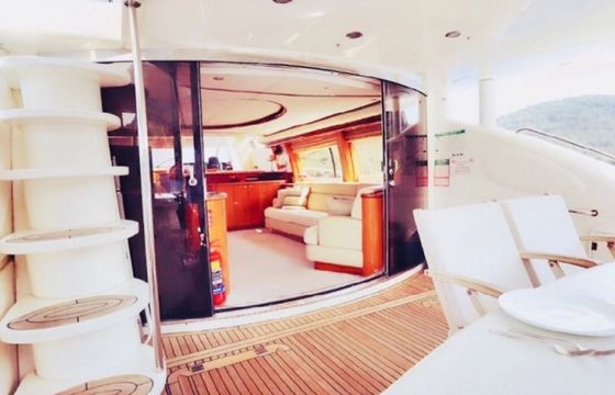 Sunseeker Manhattan 80 Vogue