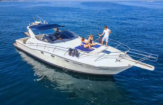 Uniesse 48 Far and Wide