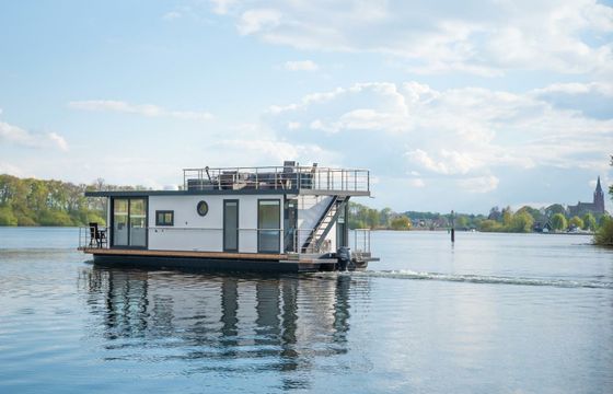 Waterbus S.C. Independent 12 Ananda