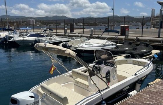 Trimarchi Amuni Luna