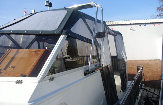 Valkkruiser 1300 Liona Elite