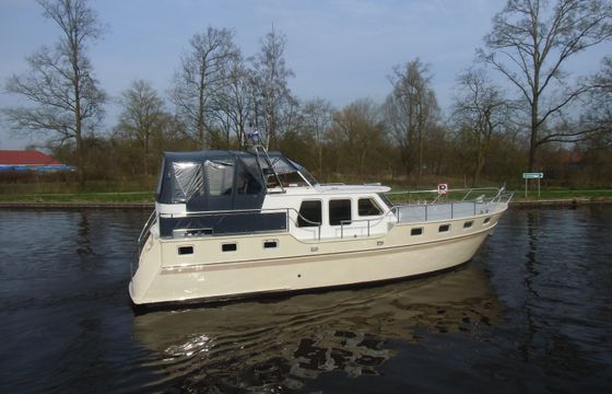 Valkkruiser 1300 Liona Elite