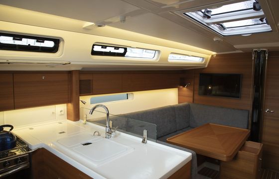 X-Yachts 43 Ma Detox