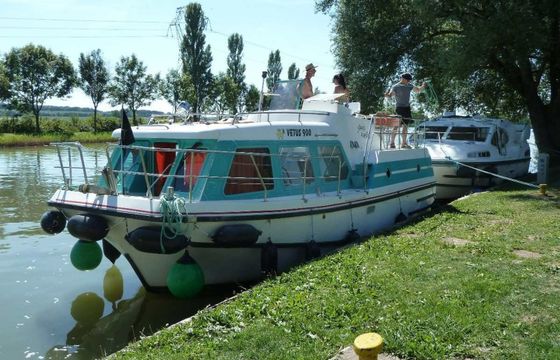Vetus 900 28