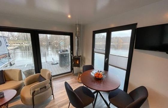 vonAnker Houseboat MonaLisa