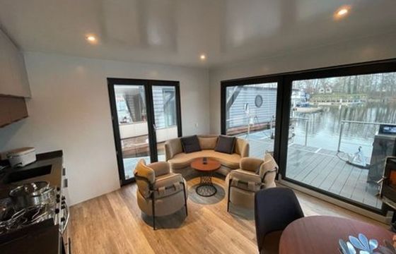 vonAnker Houseboat MonaLisa