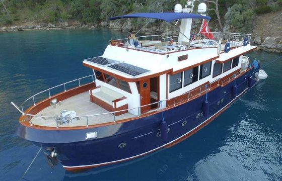 Trawler 65 Ruzanna