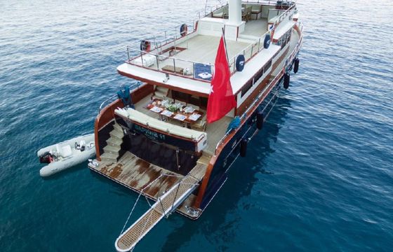 Trawler 65 Ruzanna