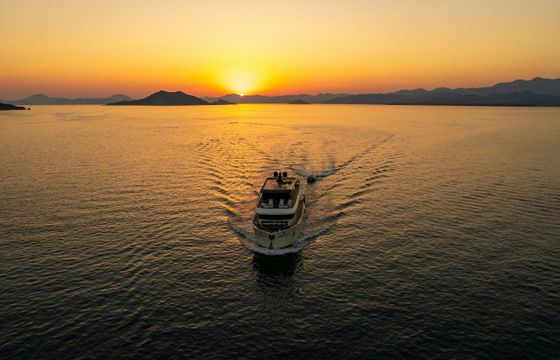 Trawler 85 Albatros Explorer