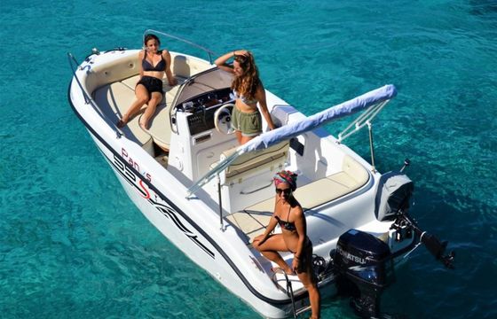 Trimarchi 55S Vrisiida