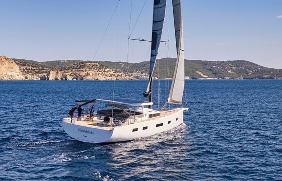 Y Yachts Y8 Nadamas