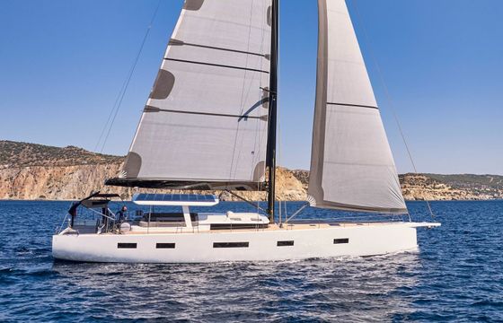 Y Yachts Y8 Nadamas