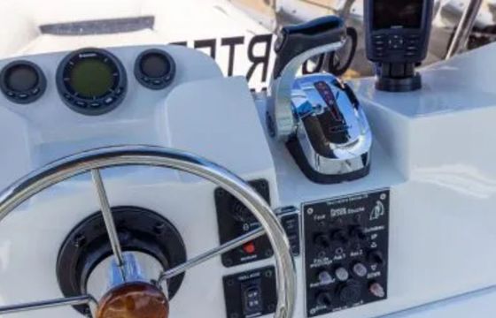 Zar Mako 68 Quarterback