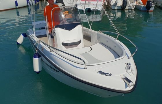 Trimarchi 57S Open Trimarchi