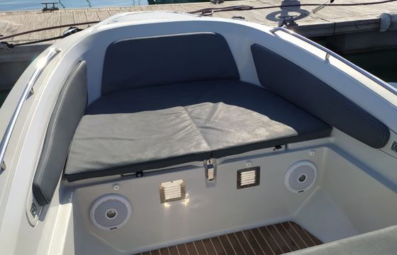 Zar 79 ZAR 79 - Sport Luxury