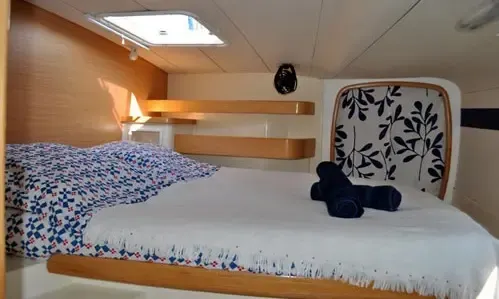Charter 41' Leopard 42 Cruising Catamaran in Santa Maria di Lota, France