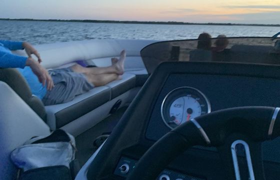 26ft Diamond Travel 26Q Tritoon