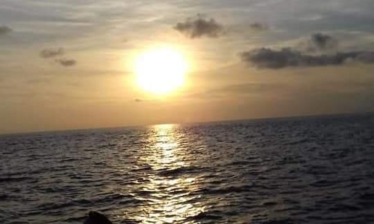 Beautiful Motor Yacht Rental In Gran Canaria, Spain