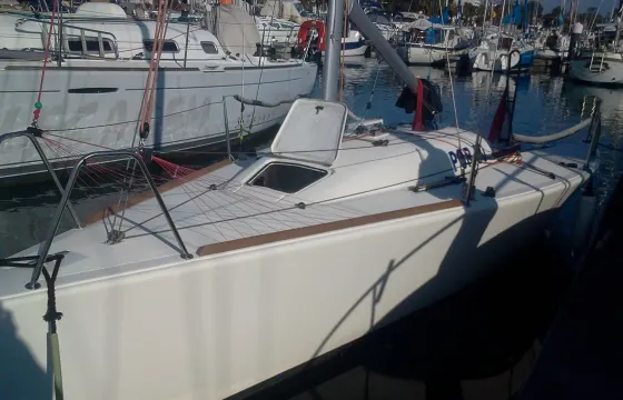 25ft Daysailer Boat Rental In Faro, Portugal