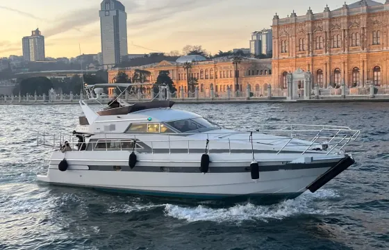 55ft Luxury Yacht Istanbul Bosphorus Tours - Up to 12 Guests