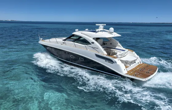 Luxury Sea Ray 48ft Yacht – Premium Experience in Cancun