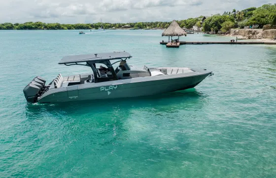 2023 NEW Custom 43 Limited Edition | Ultra Luxury with Wifi