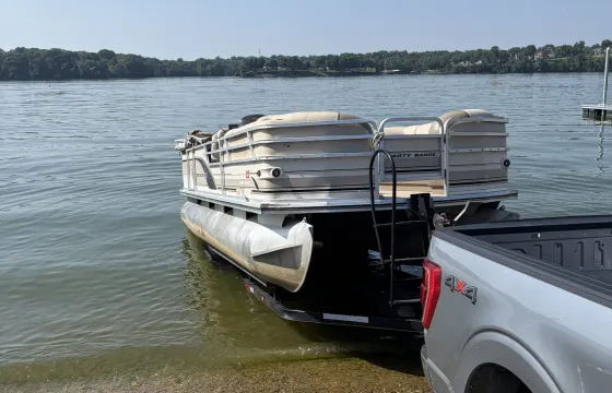 Family Fun on Old Hickory Lake – 24ft Party Barge Pontoon Rental