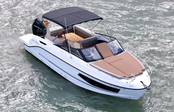 Quickislver 755 Cruiser - Altea Private Boat Charter