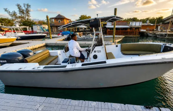 26ft Mako 261 Center Console in Nassau for up to 12 guests