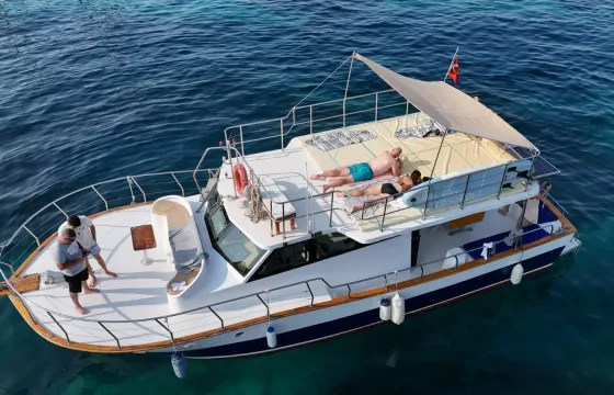 42' Fiber Luxus Private Boat Rental in Kusadasi, Turkeyy