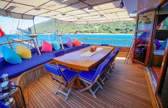 78' Sailing Gulet for 10 People in Muğla