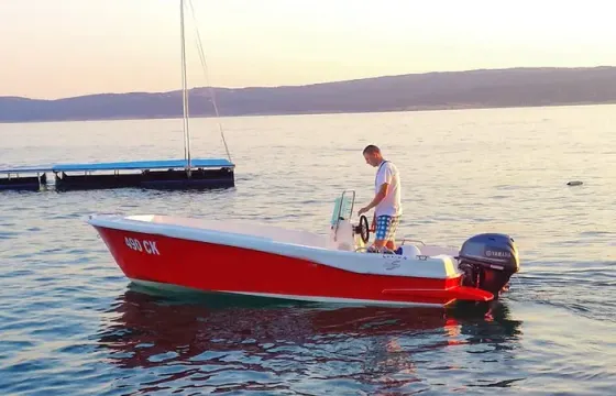 Rent 16' Center Console in Selce, Croatia