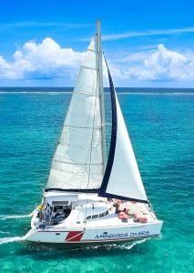 Sail Away Private Day Trip: all inclusive with Snorkelling and Island Hop!