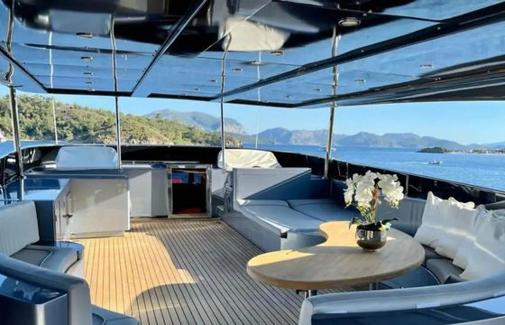 111ft Luxury Yacht Rental in Marmaris