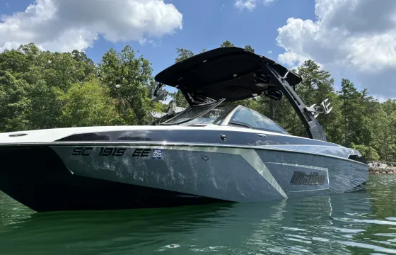 2018 Malibu Wakesetter 23LSV for 12