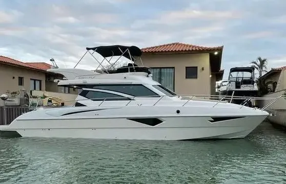50ft Sol Ecomariner Motor Yacht Rental in Búzios, Rio de Janeiro, Brazil