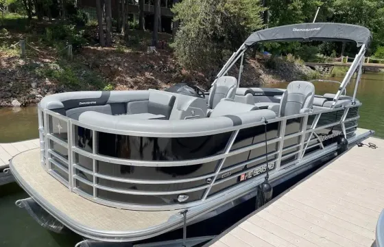 EVERYTHING'S INCLUDED!!  Lake Norman - 24ft Berkshire Luxury Pontoon - 38MPH!