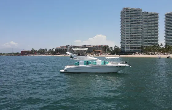 44ft Sea Ray Boat Rental with Captain in Puerto Vallarta, Jalisco