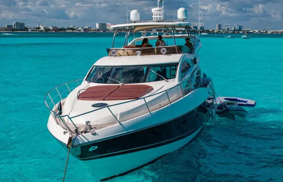 Sunseeker Manhattan Flybridge 66ft Motor Yacht- Luxury Yacht Charter!