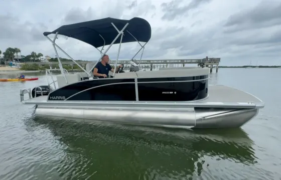 Harris Tritoon for Easy Navigating the St. Augustine Intracostal!